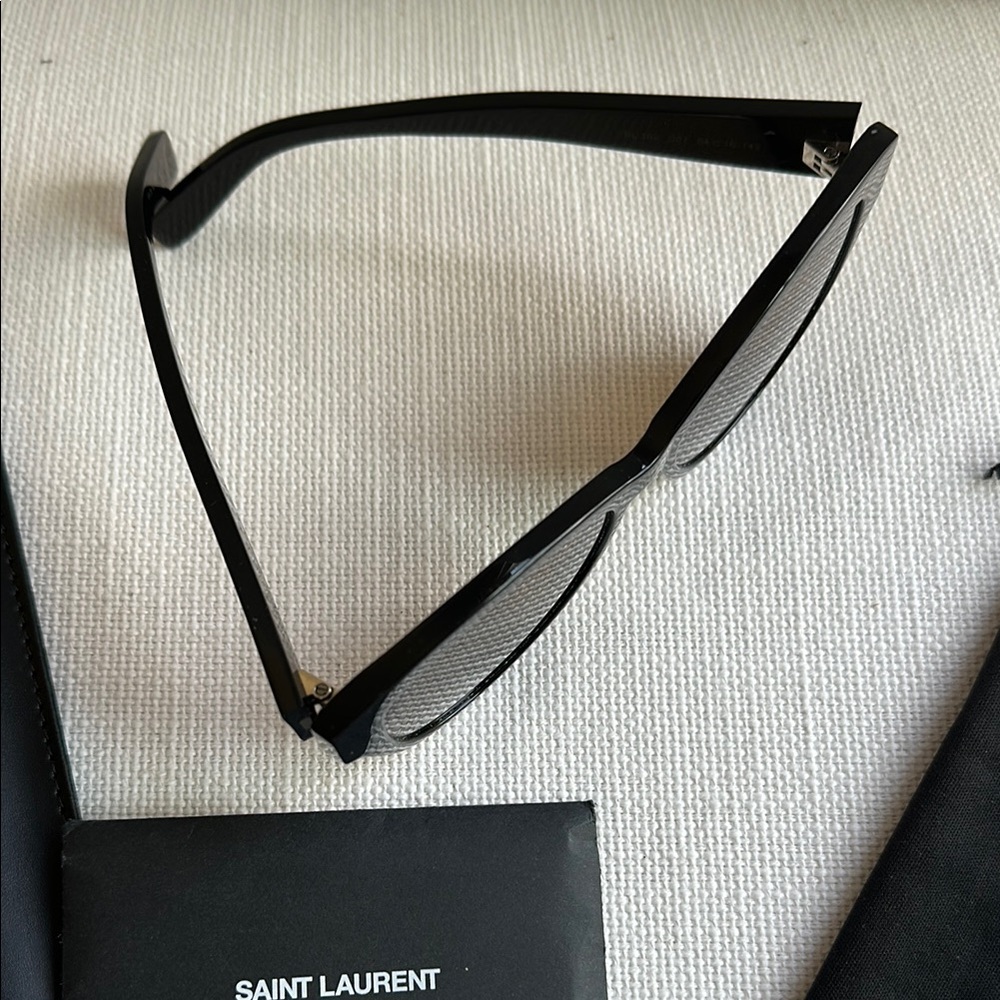 Saint Laurent Black Cat-Eye Sunglasses - Picture 2 of 7